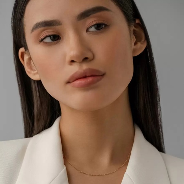 Колье из красного золота